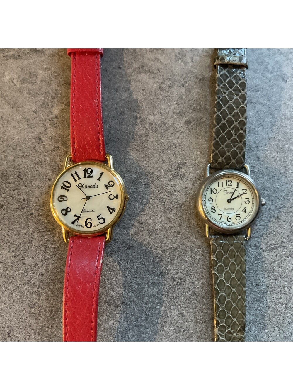 Beautiful Pair Of Vintage Womens Watches Both Watches Run Great Bin Z